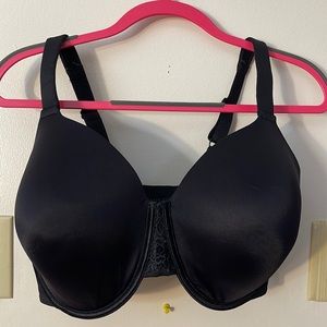 NEVER WORN! 38G Black Bra